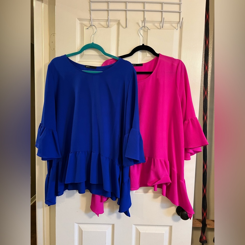 Gibson crepe ruffle top lot of 2